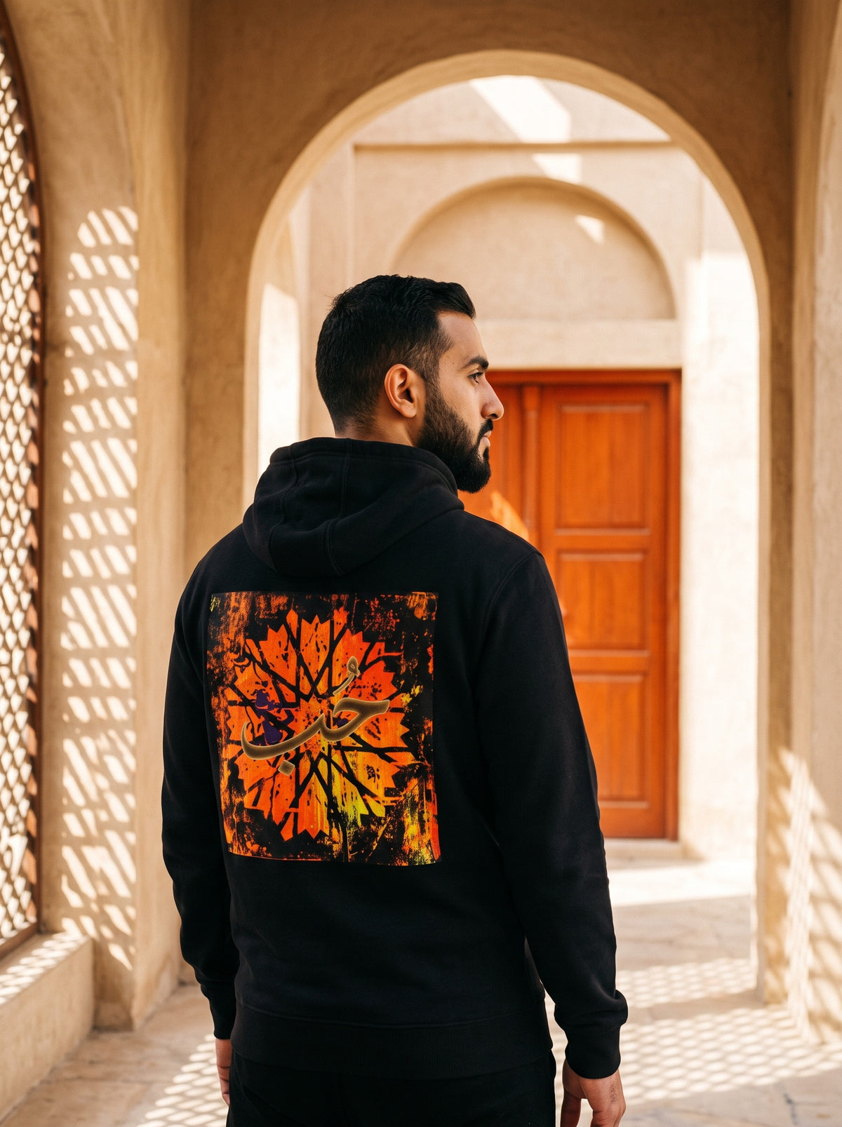 The HUB Hoodie worn on the body - MOEBEER lookbook 2