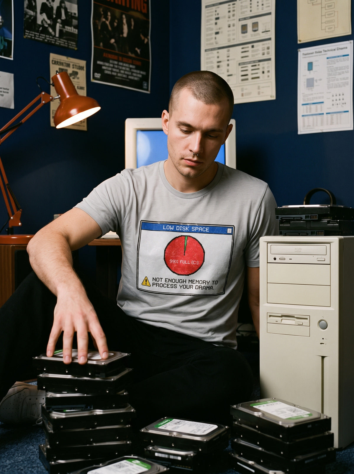 Low Disk Space T-Shirt worn on the body - MOEBEER lookbook 3